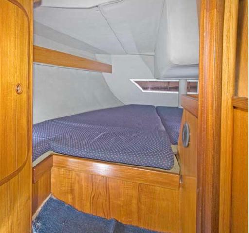 Cosy Sailing Boat Glamping Accommodation On The River In Sandwich Exterior photo